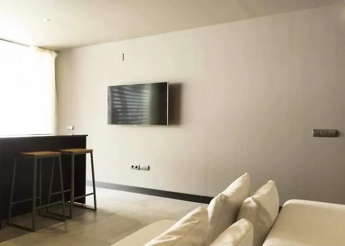 Adrian - Nogalera Apartment Torremolinos